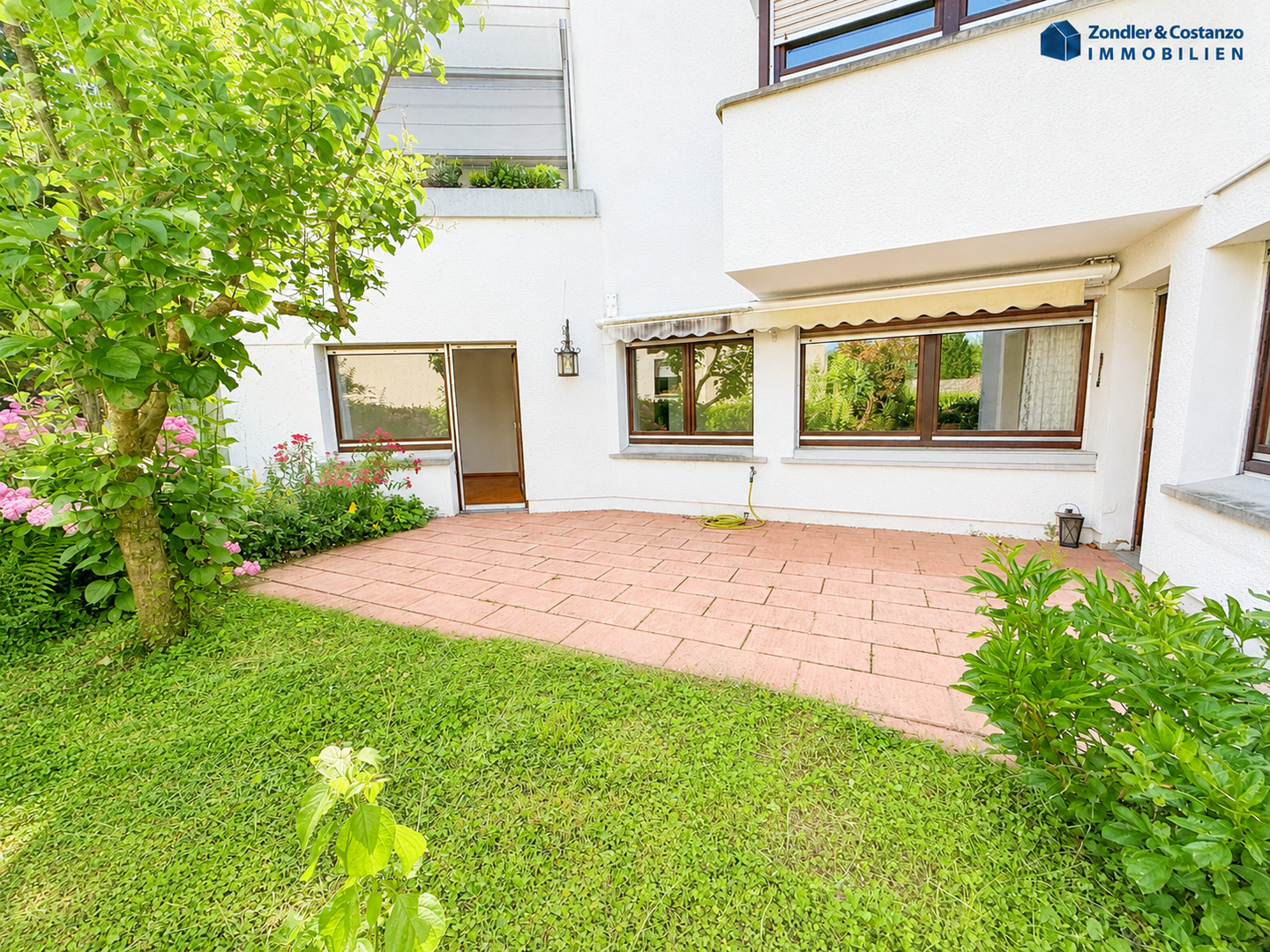 S-Wangen: * Familienfreundliche 4,5-Zi.-Whg. * ca. 120 qm * Terrasse + Gartenanteil * Einzelgarage, 70327 Stuttgart