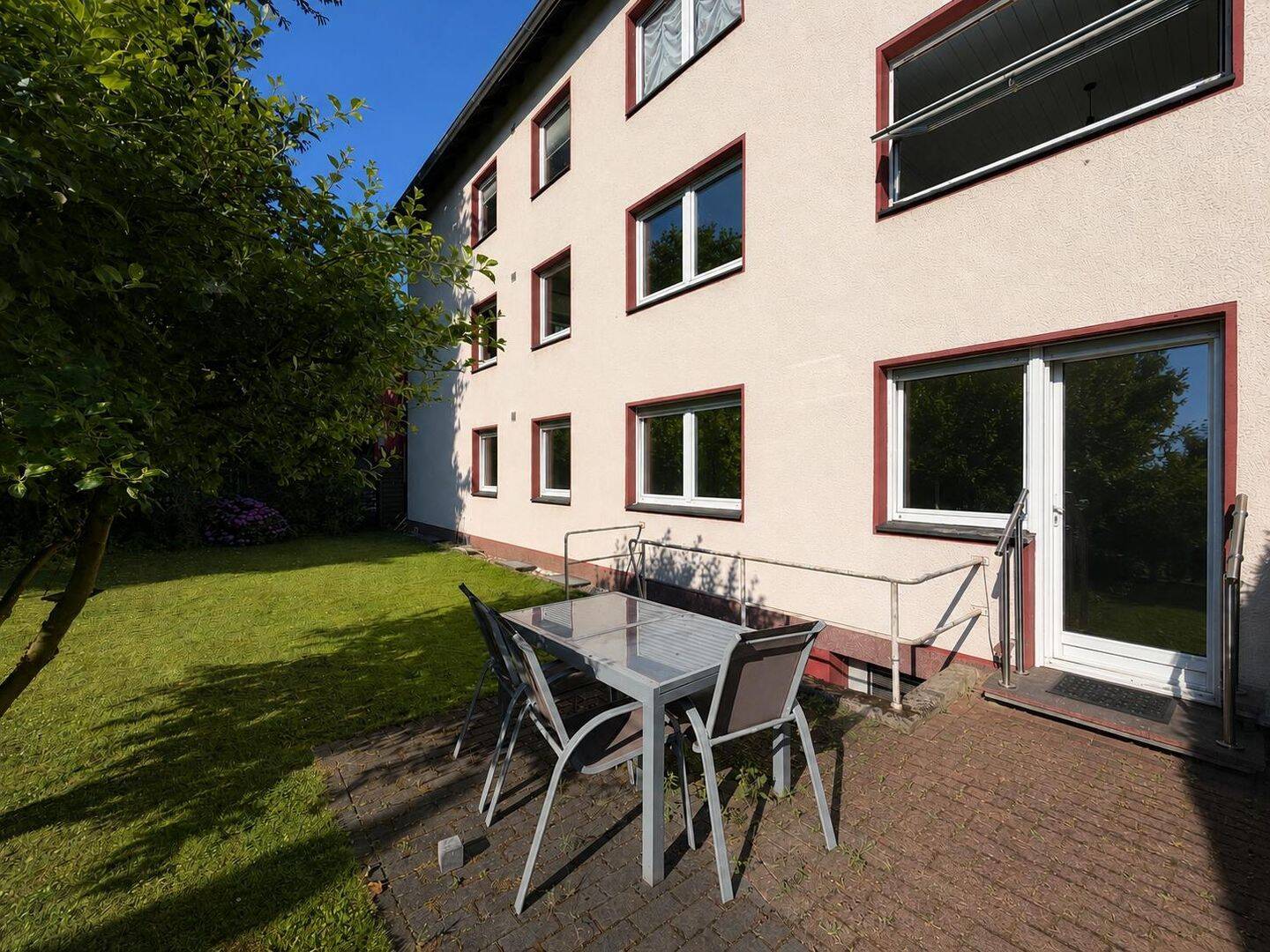 Eigene Terrasse, Loggia und Garage in Hiltrop, 44805 Bochum (Bergen Gerthe Grumme Harpen Hiltrop)