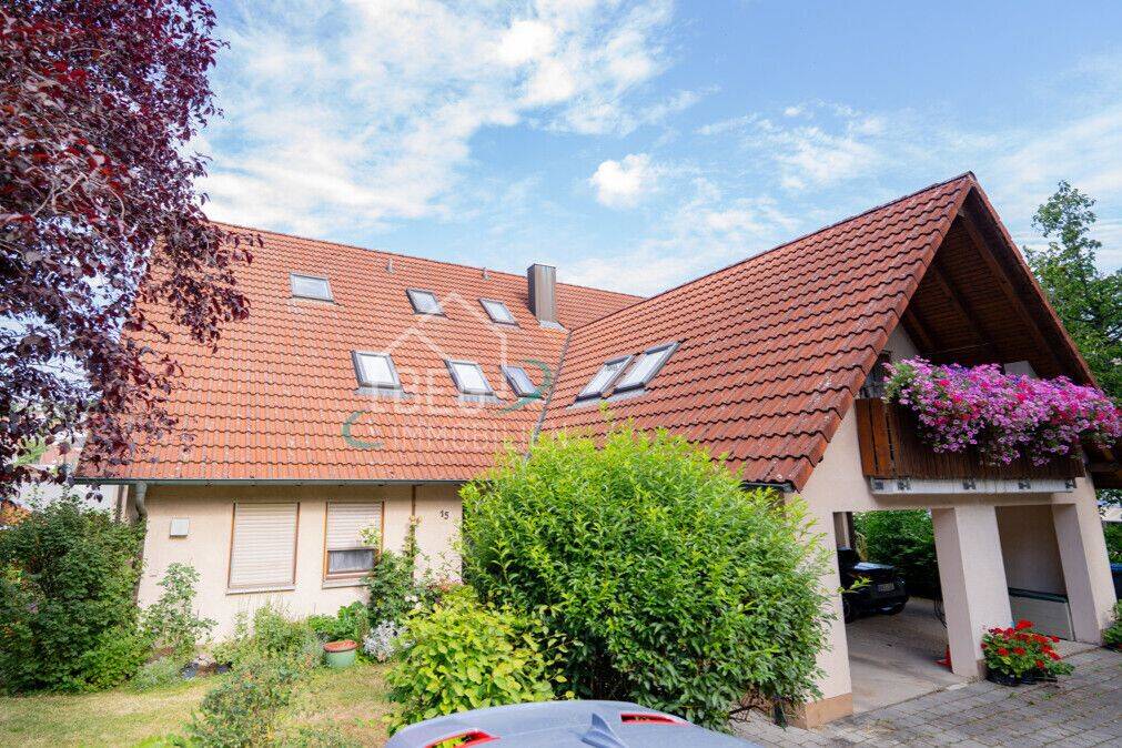 Zwei Ebenen, ein besonderes Zuhause – Individuelle Dachgeschosswohnung in Schwäbisch Hall, 74523 Schwäbisch Hall
