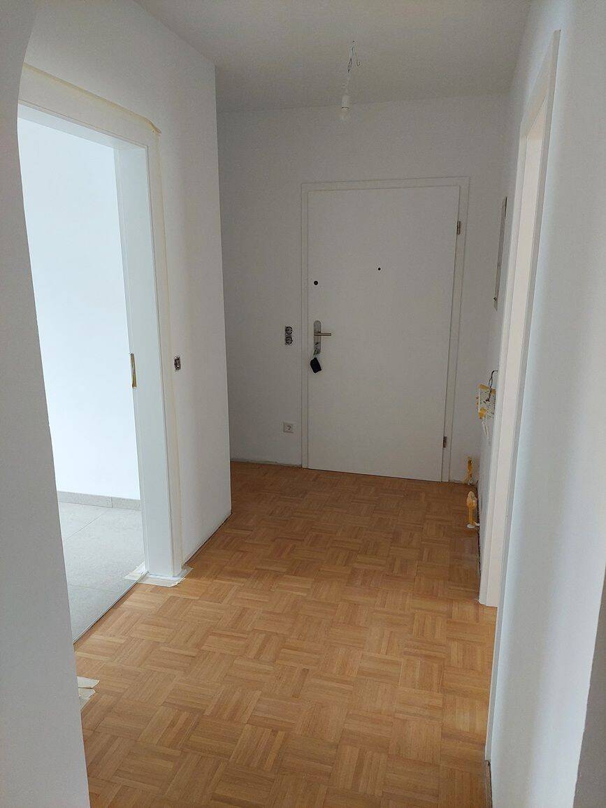 Helle & ruhige 3-Zimmer-Wohnung mit sonnigem Südbalkon und Tiefgarage von privat, 90451 Nürnberg (Eibach Hafen Maiach Reichelsdorf Röthenbach bei Schweinau)