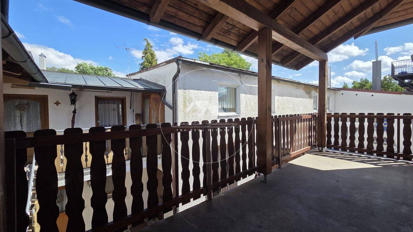 Maisonette-Wohnung mit Balkon, 93326 Abensberg