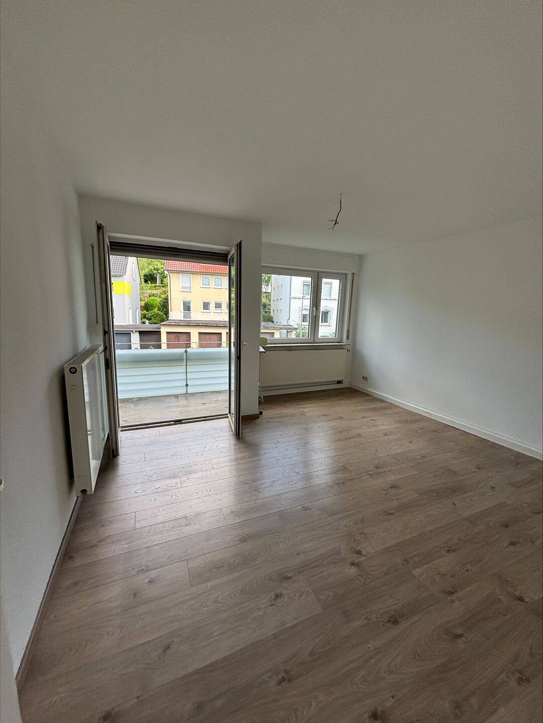 Helle 3-Zimmer-Wohnung mit Balkon in Stuttgart-Ost, 70186 Stuttgart (Ost)