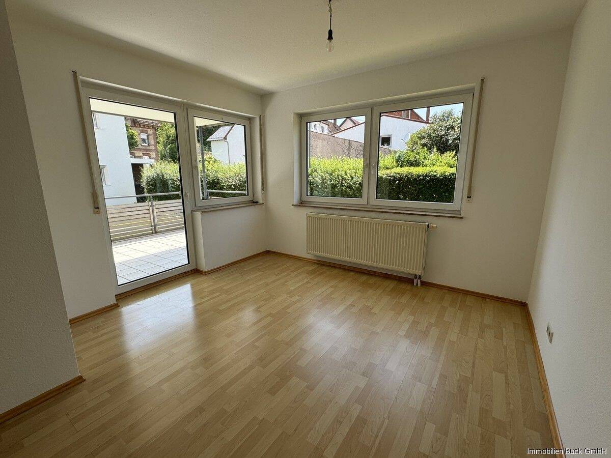 4-Zimmer-Wohnung in Erdgeschoss in einem gepflegten Mehrfamilienhaus sucht neuen Mieter!, 73312 Geislingen an der Steige