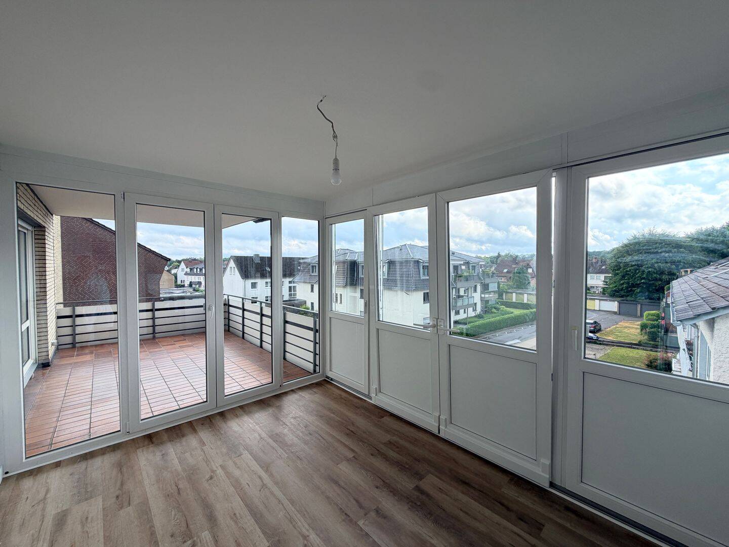 Neu – Sanierte, traumhafte 2,5 Wohnung in top Lage, 49214 Bad Rothenfelde