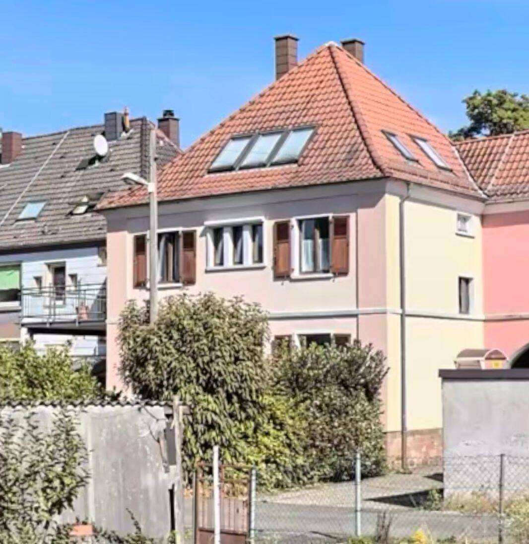 Große, neue, renovierte Wohnung in Zweibrücken in ruhiger Wohnlage., 66482 Zweibrücken