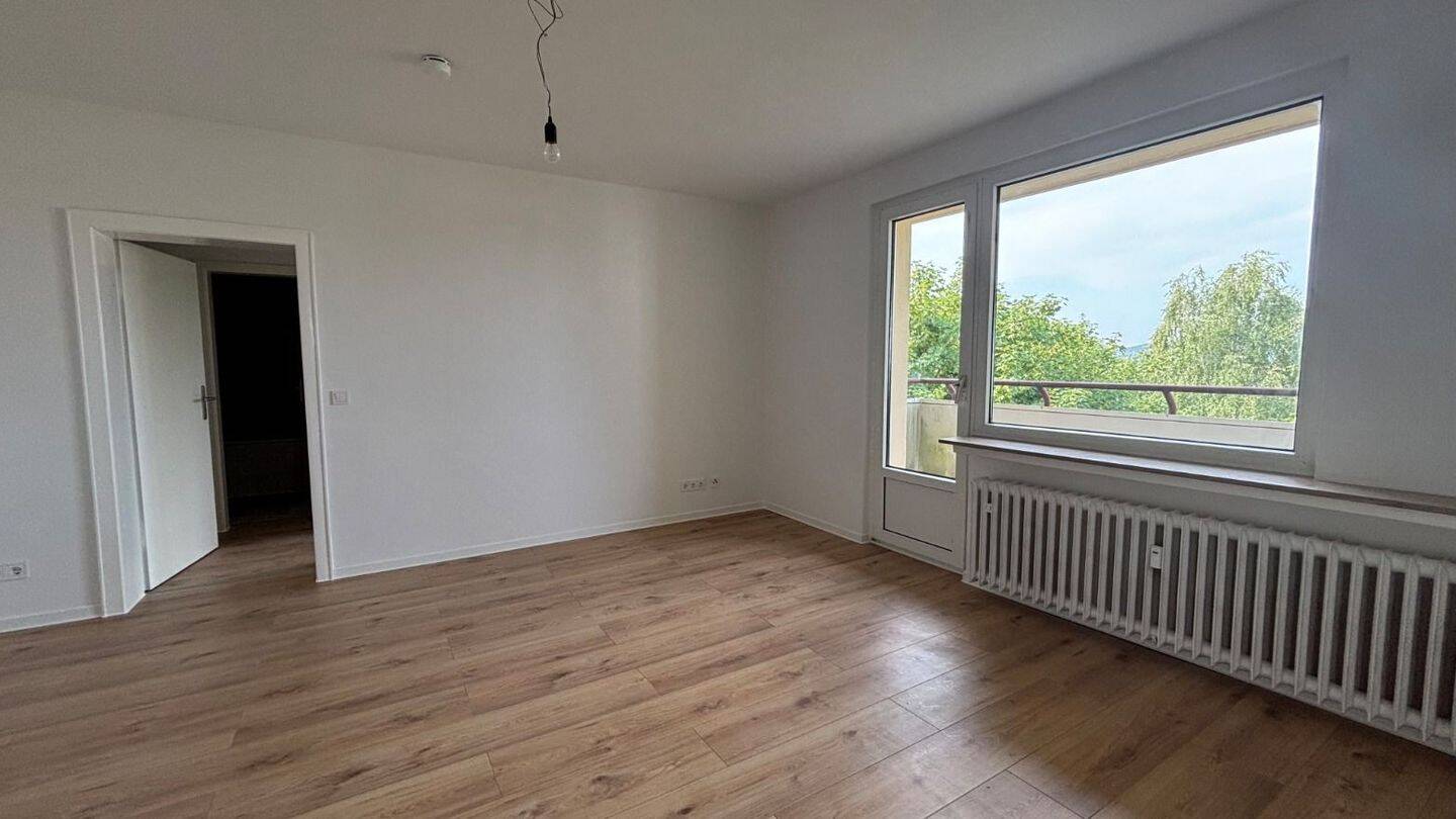 Frisch renoviert! 2-Zimmer-Wohnung mit Balkon!, 45527 Hattingen