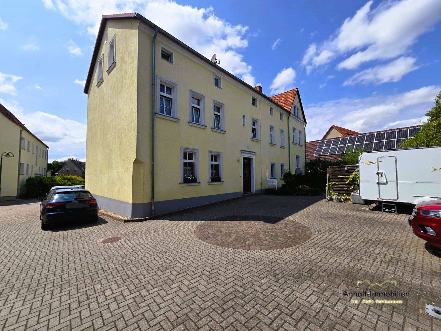 Helle 3-Raum-Dachgeschosswohnung mit Charme & offener Wohnküche!, 6796 Sandersdorf-Brehna