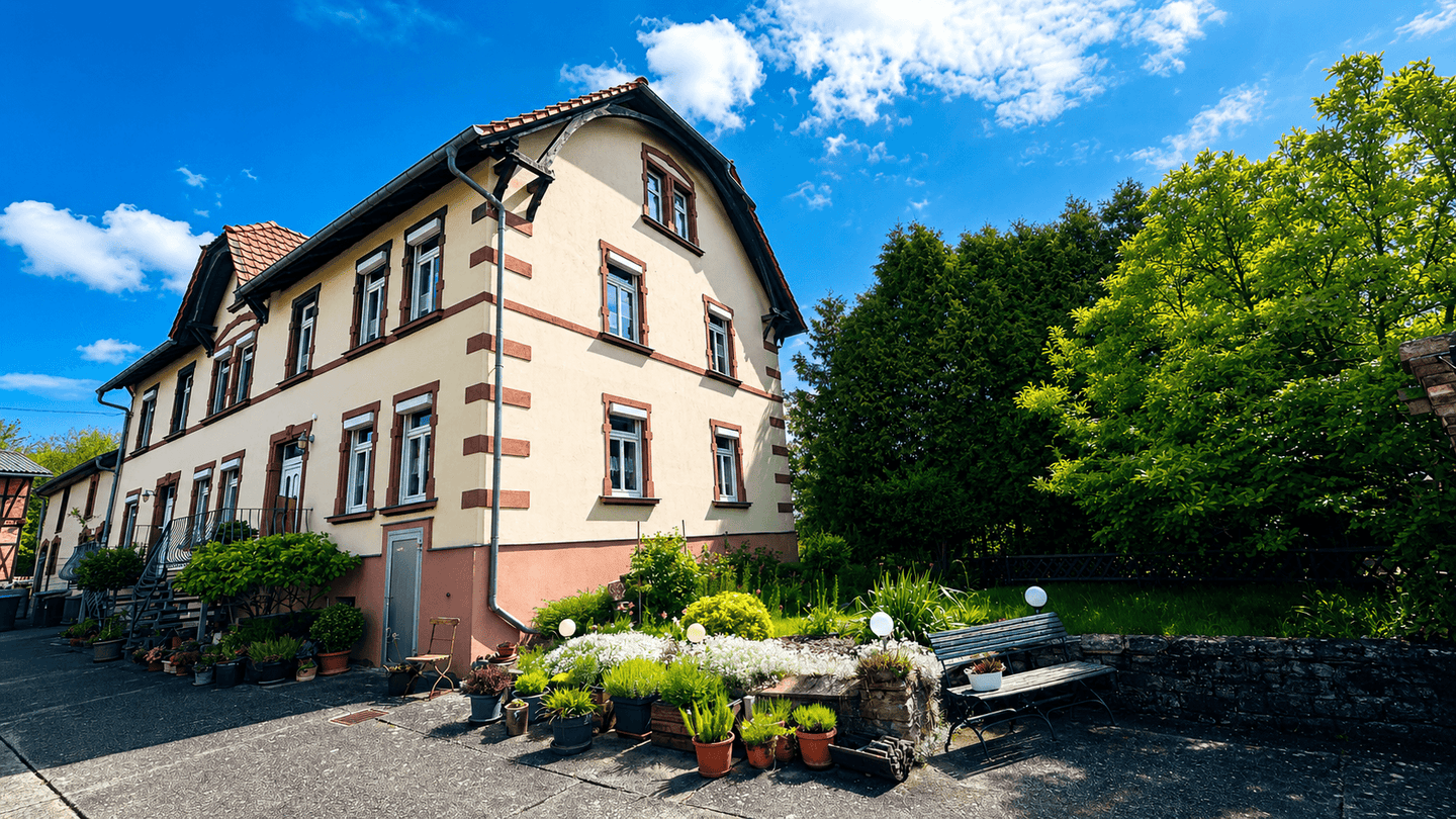 Ein Haus. Zwei Zuhause. Unzählige Möglichkeiten., 6542 Allstedt