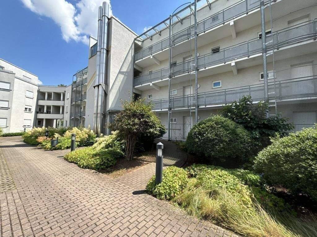 2 ZKBB mit Einbauküche in ruhiger zentraler Lage, 65189 Wiesbaden (Biebrich Wiesbaden)