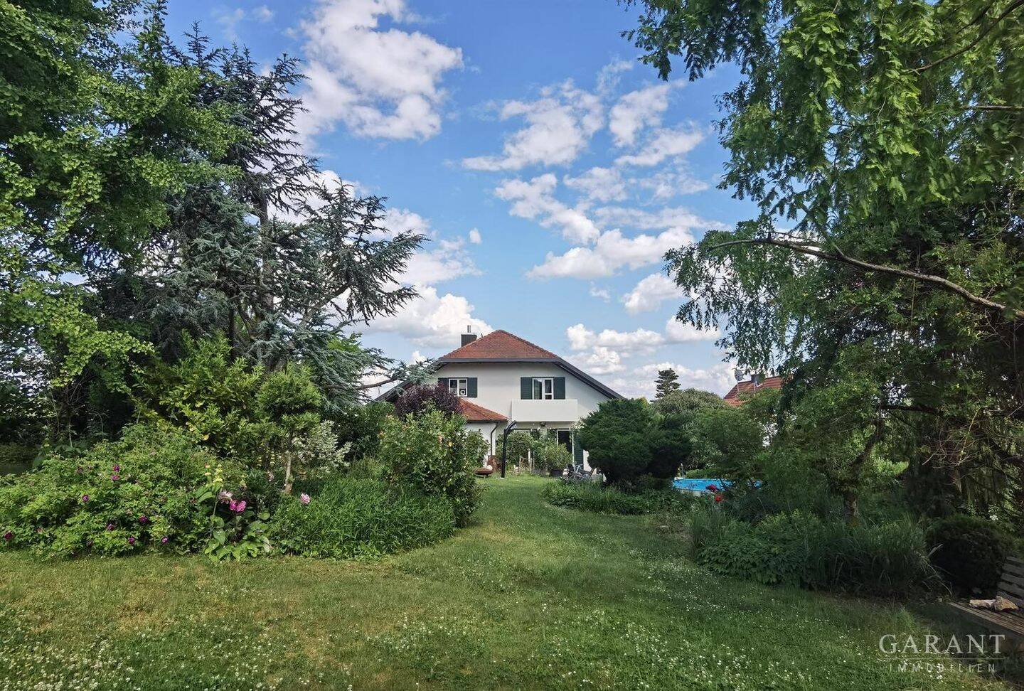 ~Urlaubsgefühl das ganze Jahr – außergewöhnliches Einfamilienhaus mit Parkgarten~, 86673 Bergheim
