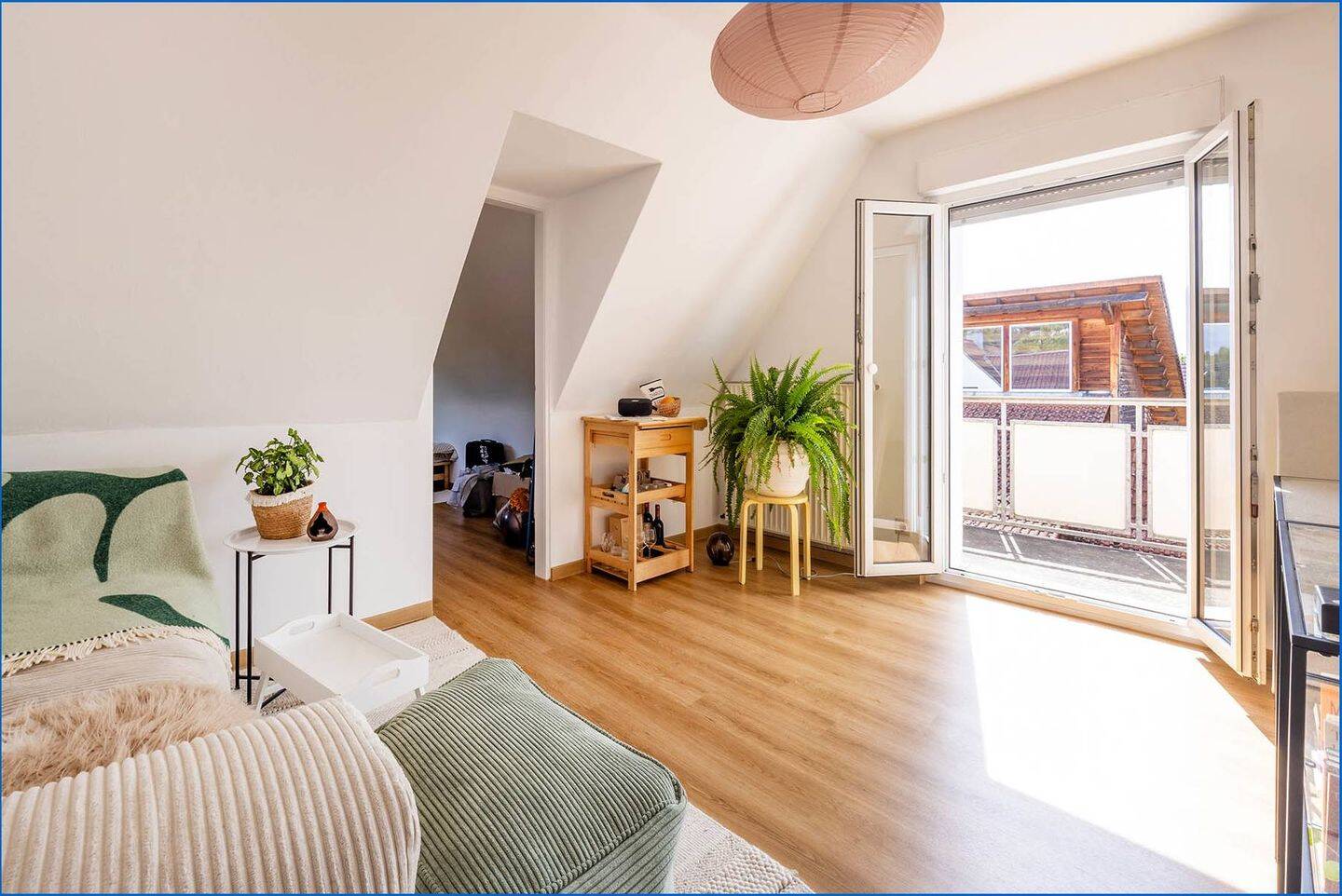 Traumhafte 3-Zi. Dachgeschosswohnung in Überlingen am See, mit Stellplatz und Balkon frei ab 01.12, 88662 Überlingen
