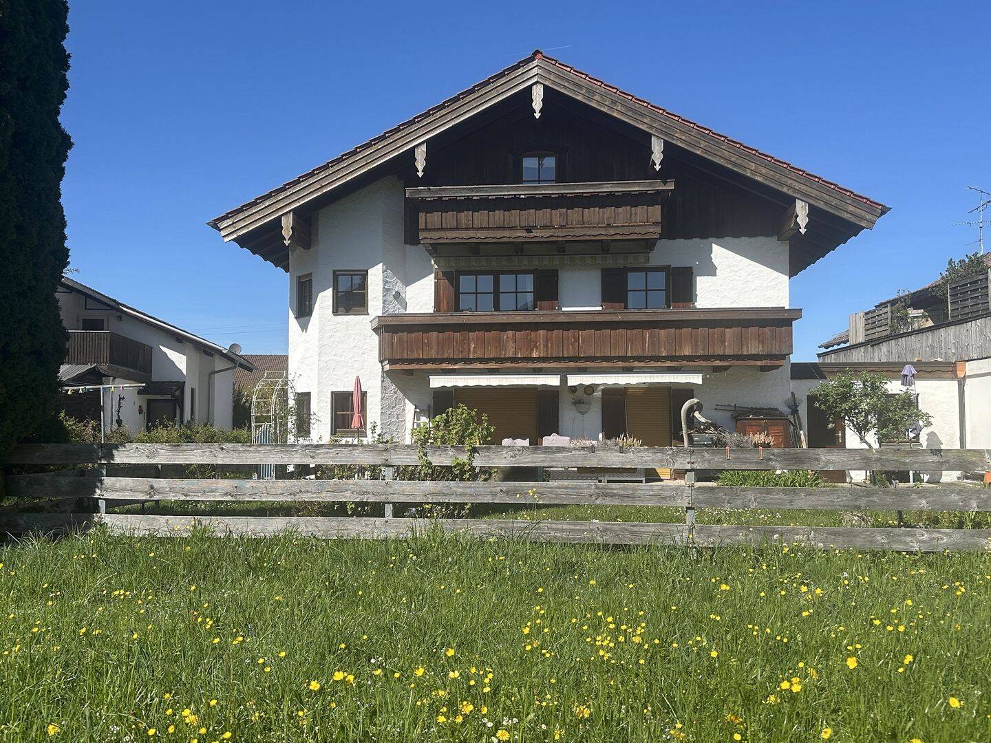 Ideal fürs Kapital – Gepflegtes Mehrfamilienhaus mit 5 Wohneinheiten, 83098 Brannenburg