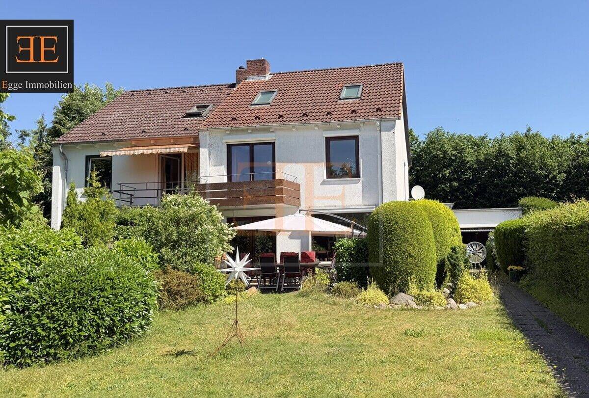 Charmante Doppelhaushälfte mit großzügigem Garten und sonniger Terrasse in ruhiger Lage, 25421 Pinneberg
