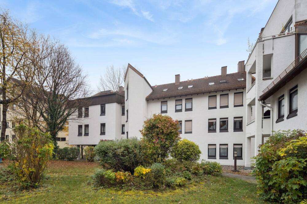 Renovierte 2-Zimmer-ETW mit Südwest-Loggia & TG-Stellplatz, 82194 Gröbenzell