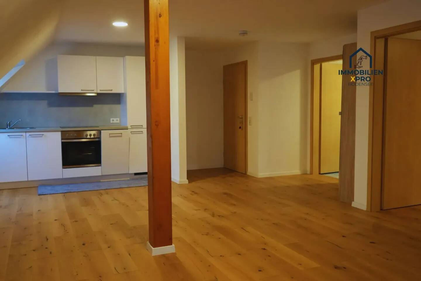 Gemütliche 2-Zimmer-Dachgeschosswohnung in Stockach, 78333 Stockach