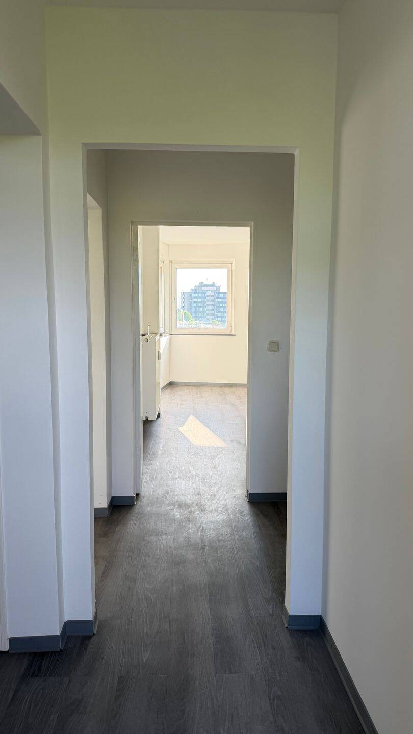 Freundliche und lichtdurchflutete 2-Zimmerwohnung im Herzen von Bielefeld-Sennestadt, 33689 Bielefeld (Dalbke Sennestadt)