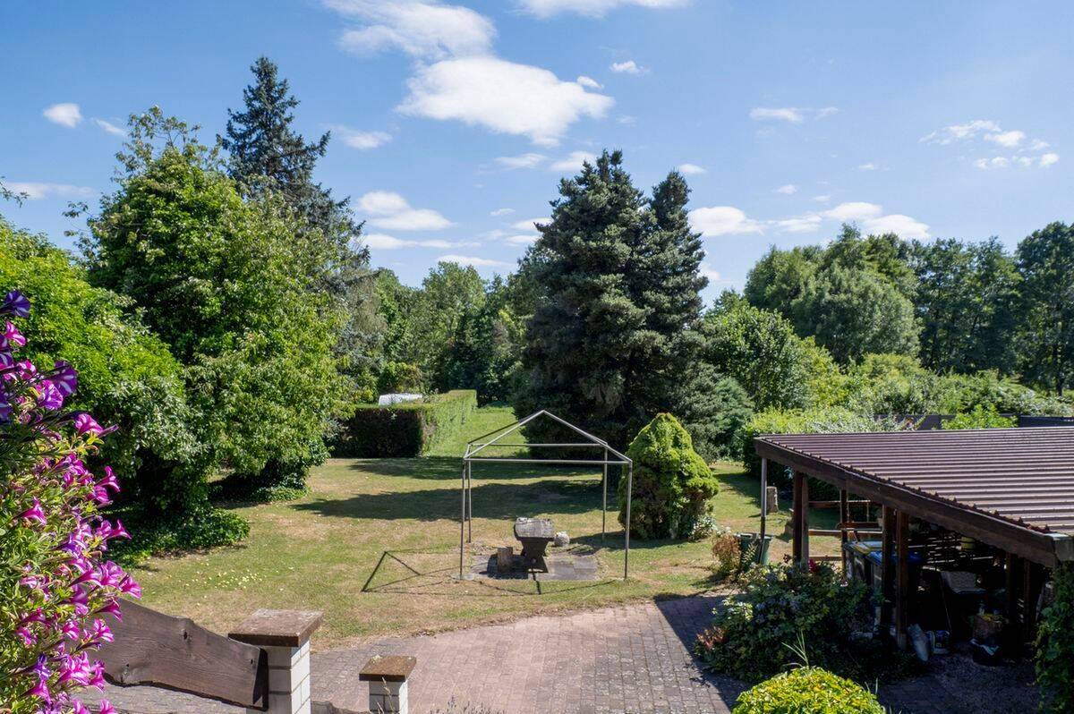 Bungalow auf wunderbarem Grundstück in ruhiger Lage, 66440 Blieskastel