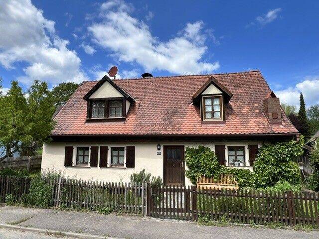 Gemütliches Einfamilienhaus mit Garten und mehr!, 91619 Obernzenn