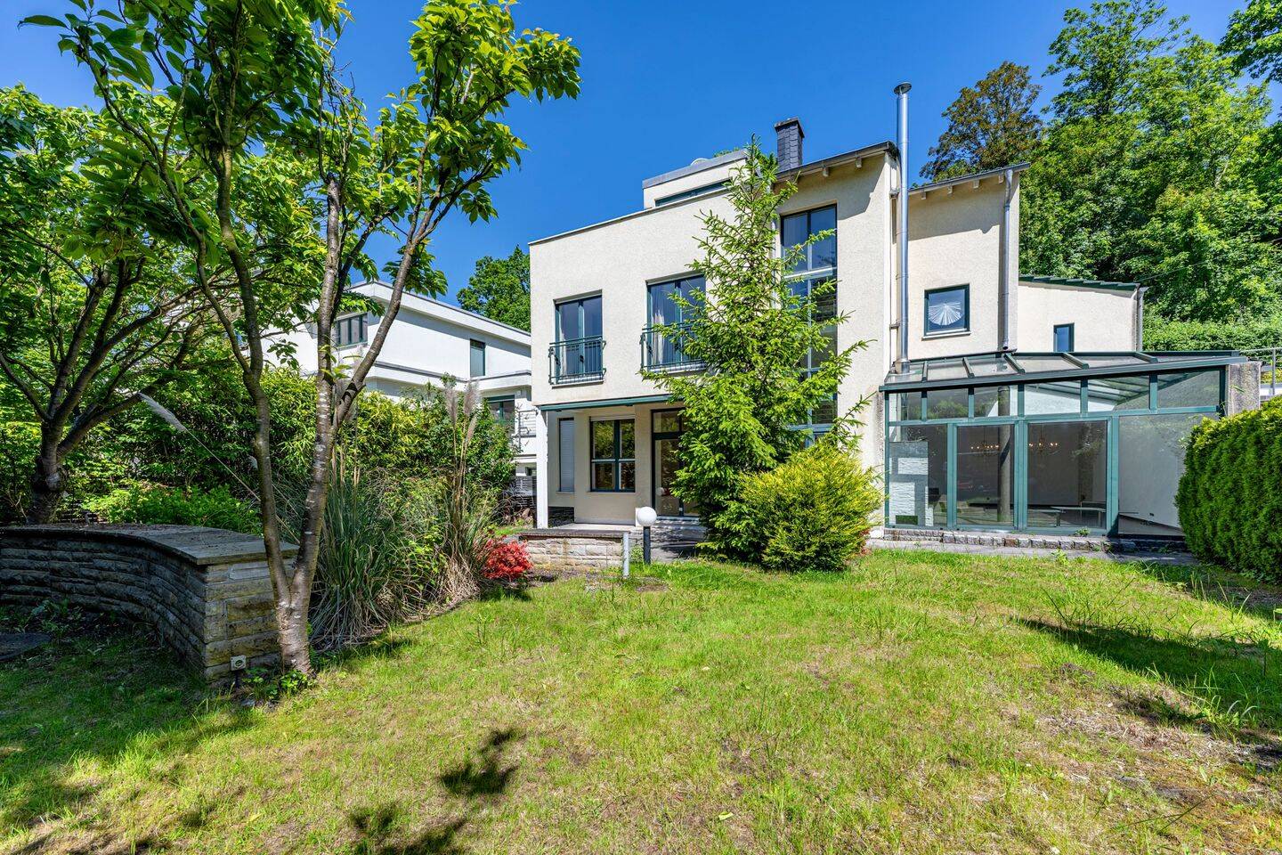 Wohnen im Grünen: Exklusives Architektenhaus in Bochum-Dahlhausen, 44879 Bochum (Dahlhausen Linden)