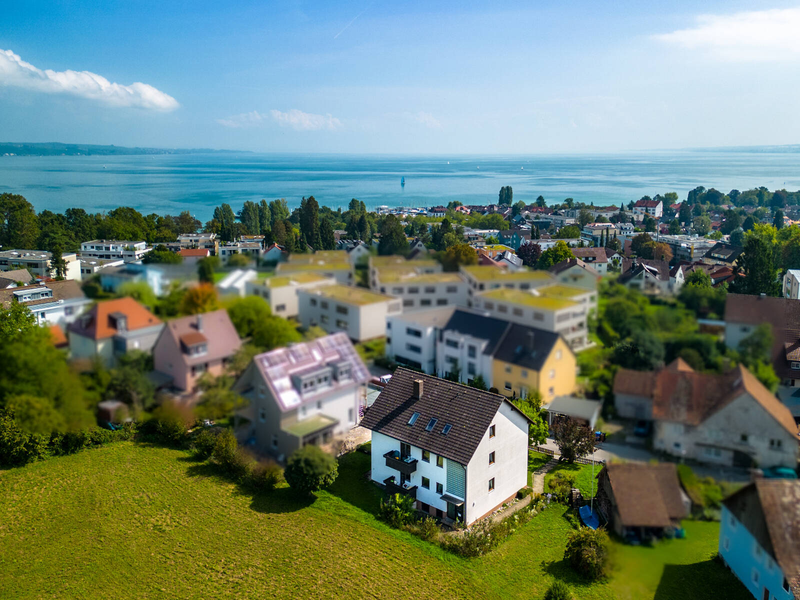 Helle 4 Zimmer Wohnung mit Garage in Allmannsdorf, 78464 Konstanz