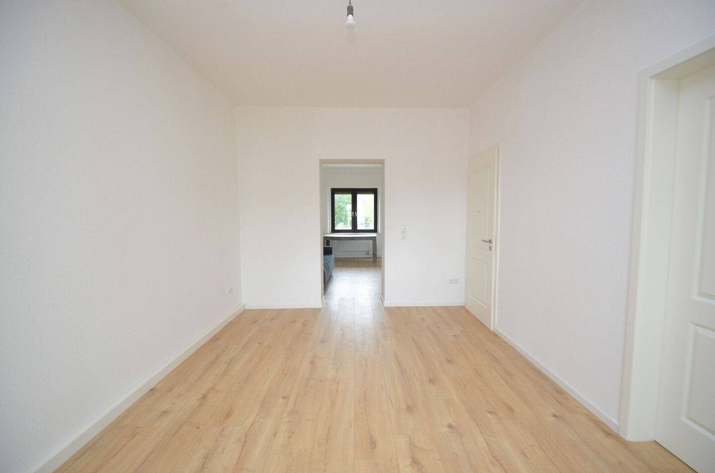 Helle, sehr zentral gelegene 3-Zimmerwohnung mit Garage!, 50389 Wesseling