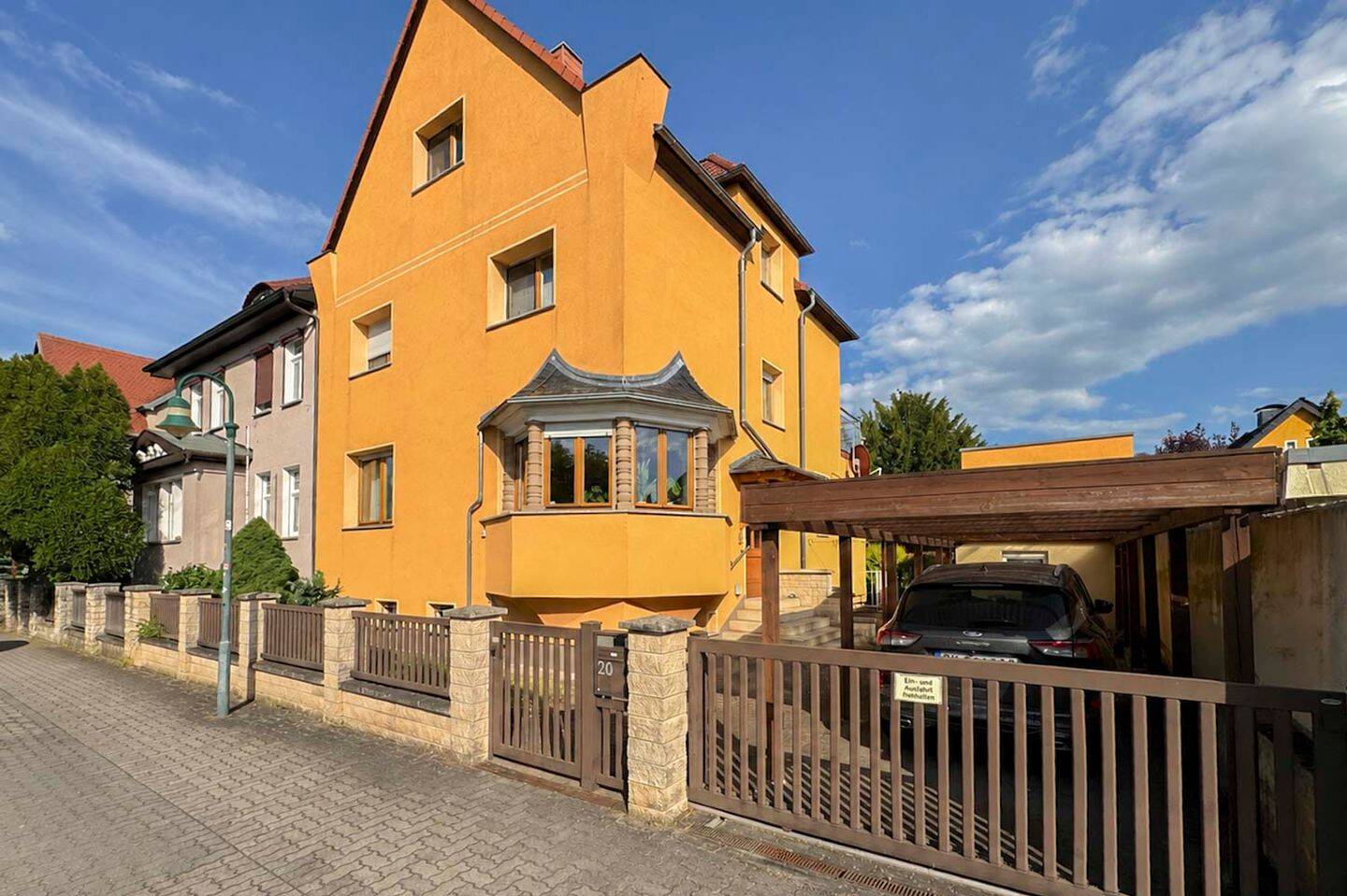 Charmantes Familienhaus mit Sauna, Garten und Carport in Kabelsketal-Zwintschöna, 6184 Kabelsketal