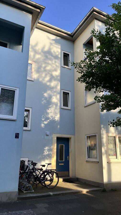 Schöne Altbauwohnung mit Balkon in ruhiger Lage von Neudorf, 47057 Duisburg (Dellviertel Hochfeld Neudorf-Nord Neudorf-Süd)