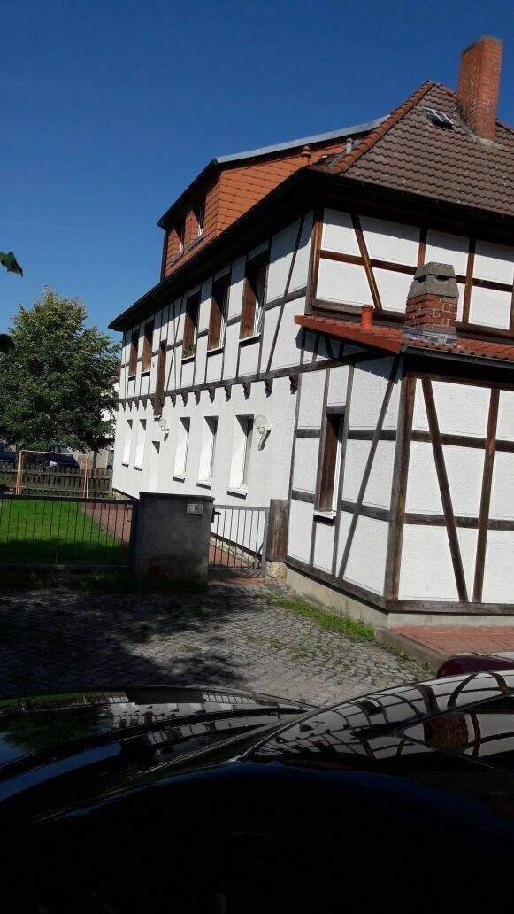 Dorfidylle trifft zentrale Lage- 3-Raumwohnung mit EBK in Alperstedt, 99195 Alperstedt