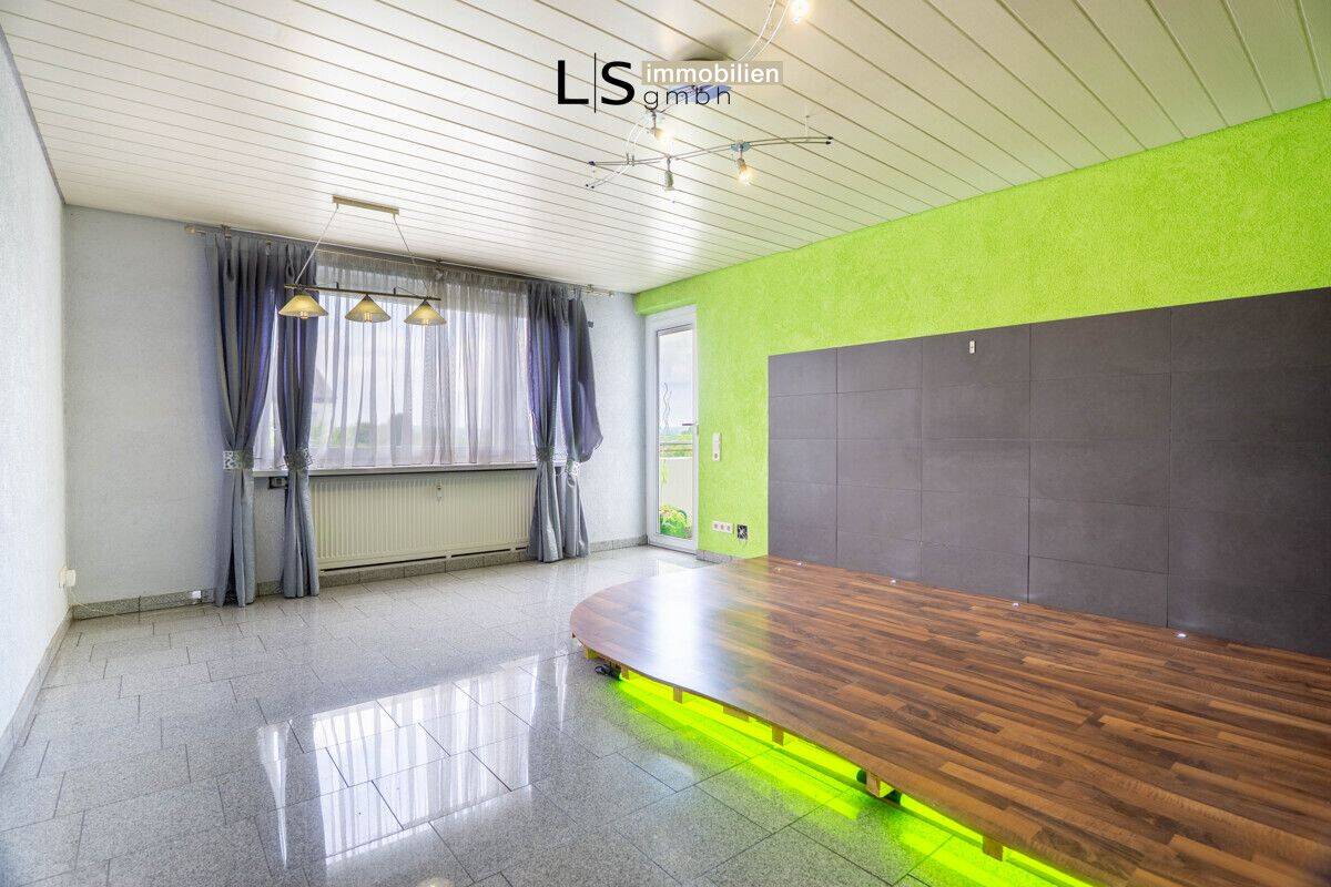 *Chance für Anpacker!* 3-Zimmer-Wohnung mit Potenzial zur Eigennutzung oder Anlage!, 72555 Metzingen