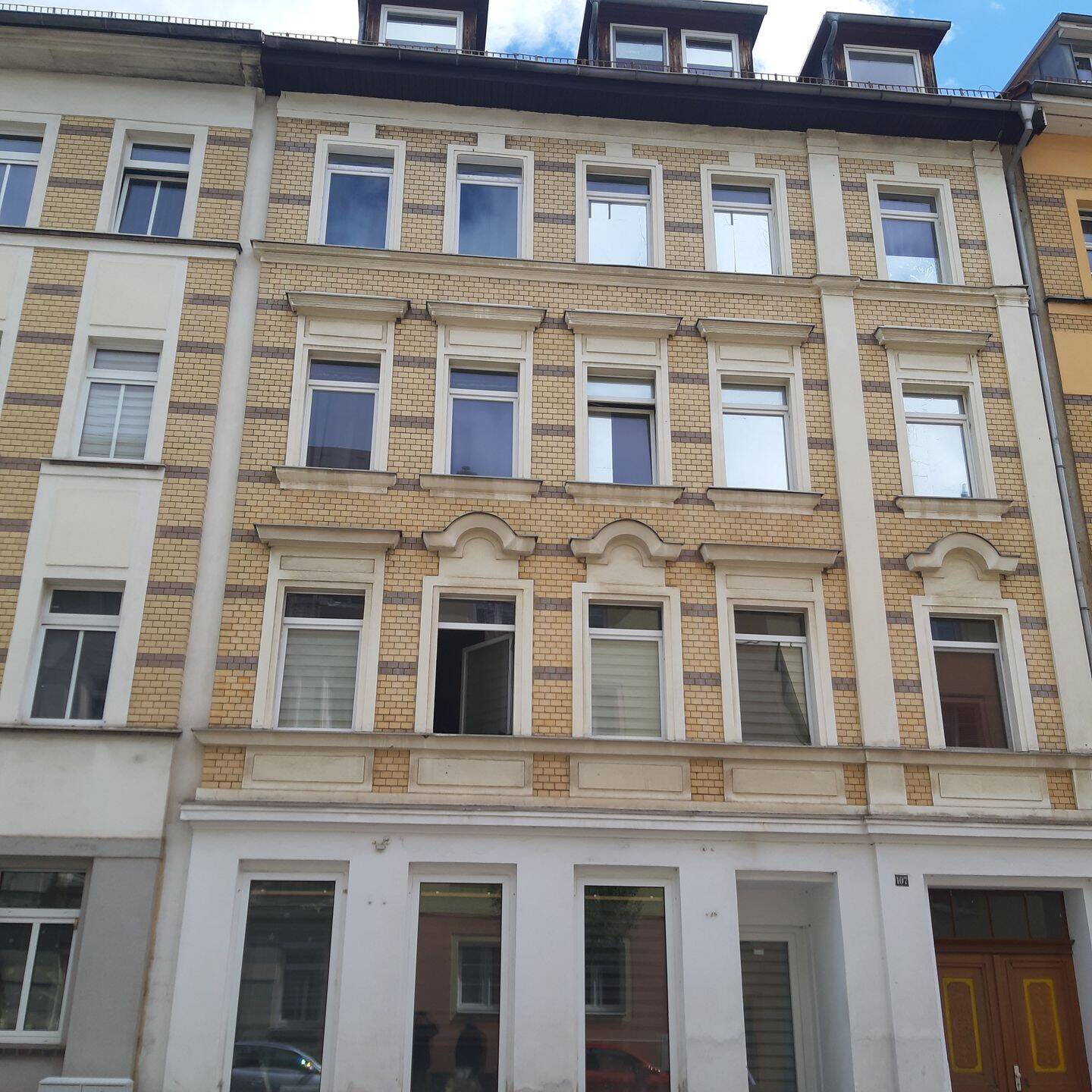image-72715539