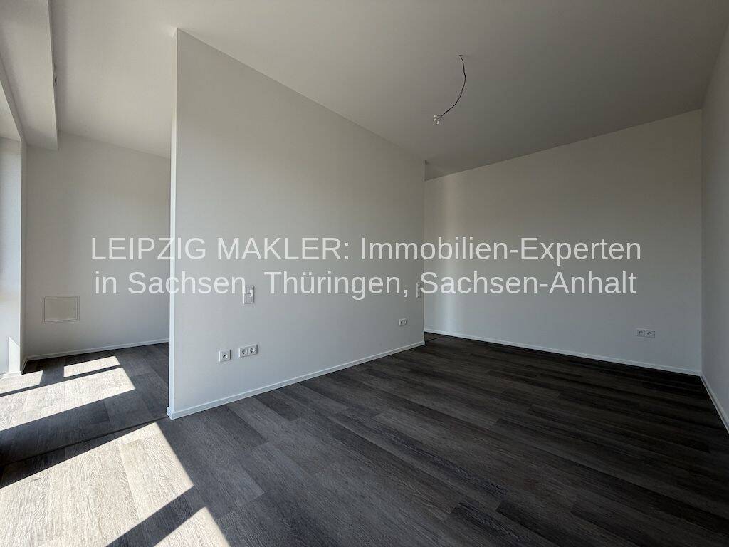 SOFORT EINZIEHEN: Premium Service-Wohnen: Fitnessstudio, Sauna, Swimmingpool, Terrassen, Gastronomie, 4442 Zwenkau