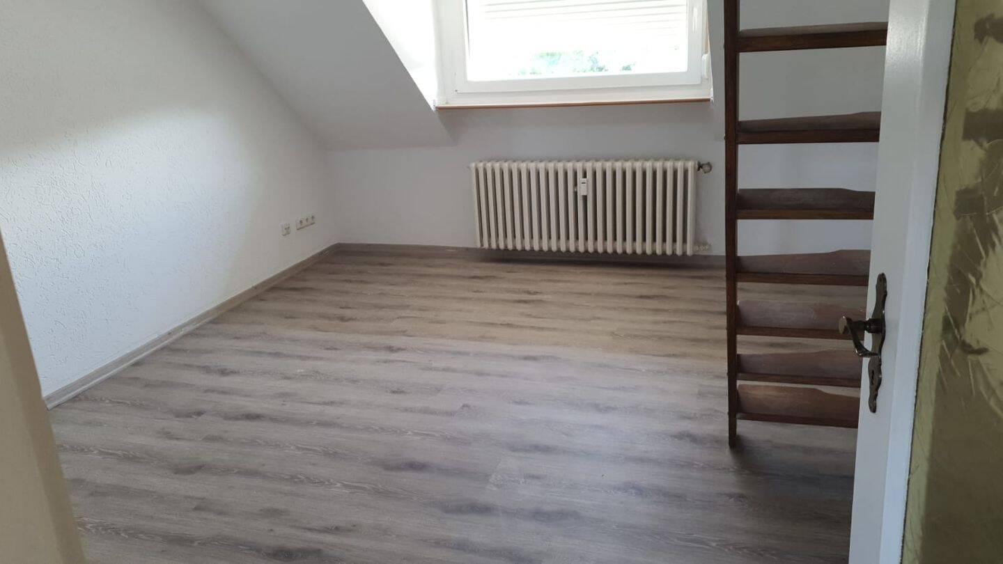 Top sanierte 2 Zimmer Wohnung auf 2 Ebenen in Wanheimerort, 47055 Duisburg (Neudorf-Süd Wanheim-Angerhausen Wanheimerort)