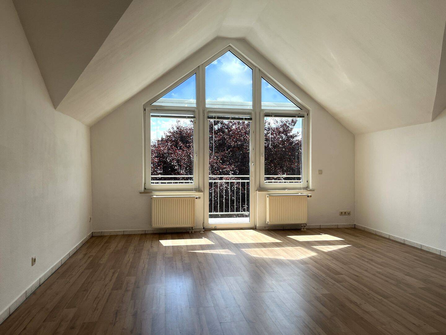 Freie 4-Zimmerwohnung in der Altstadt von Mühlheim am Main, 60388 Frankfurt am Main (Bergen-Enkheim Seckbach)