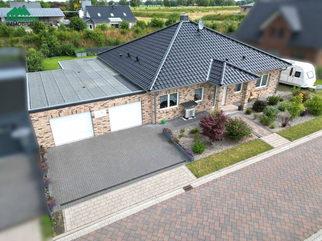 Gebaut für die Zukunft – komfortabler Wohnbungalow mit durchdachtem Raumkonzept *** 360 ° Rundgang ***, 21698 Bargstedt