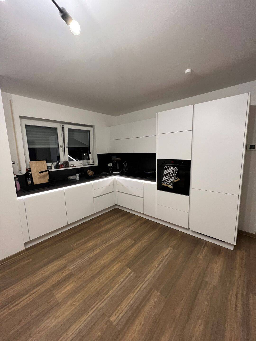 neuwertige, zentrale 2 Zimmer Wohnung in Neuötting, 84524 Neuötting
