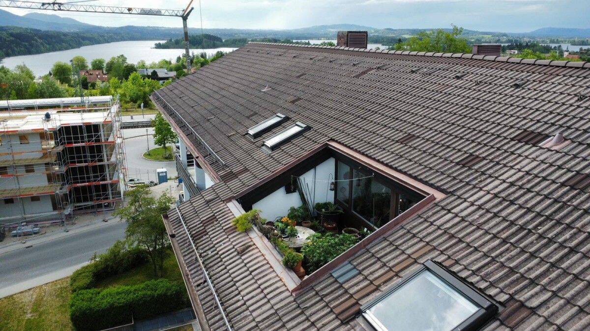 See- und Gebirgsblick … Dachgeschoss-Wohnung in zentraler Lage, 82418 Seehausen a. Staffelsee