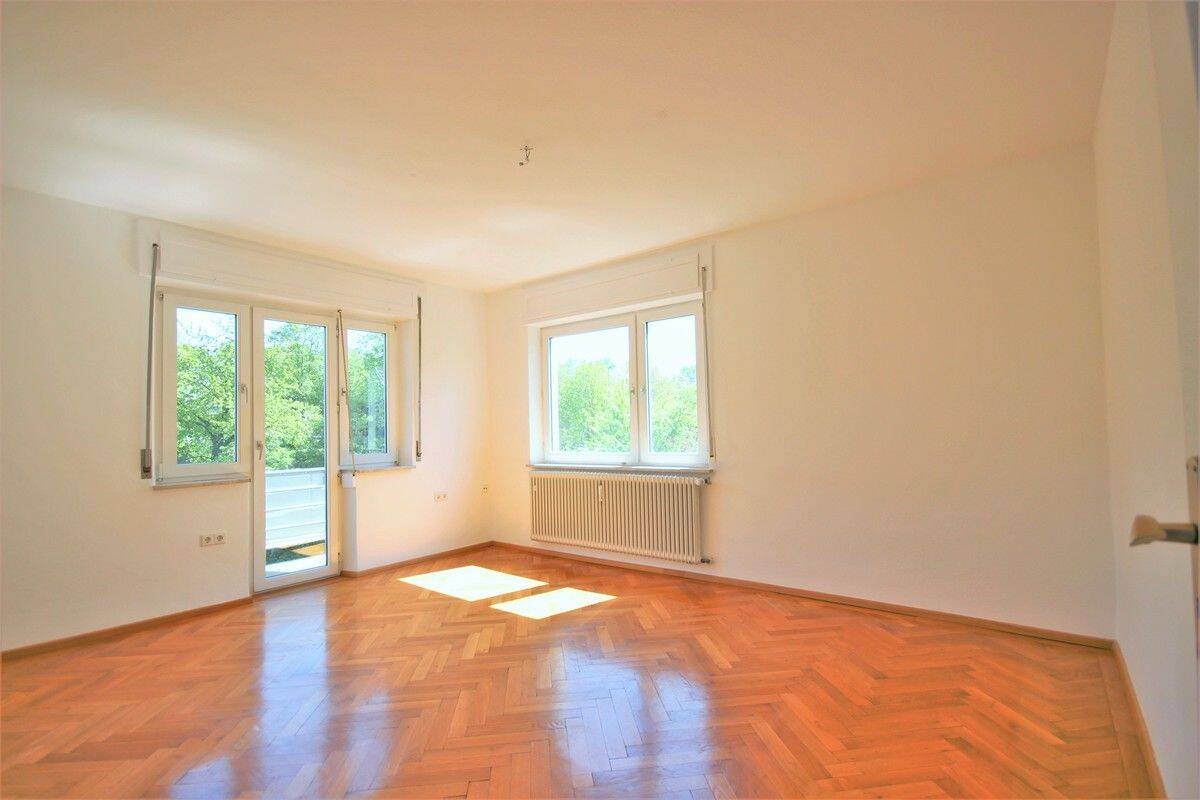 “SCHÖNE 3,5 ZIMMER WOHNUNG MIT 2 BALKONEN IN DER ULMER WESTSTADT”, 89077 Ulm (Söflingen Weststadt)