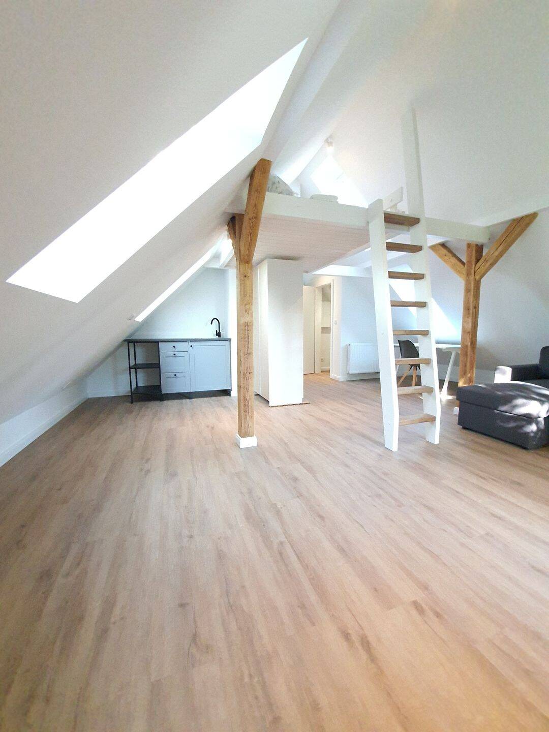 Vermietung – Teilmöbliertes Studio mit Gartenmitbenutzung, 26125 Oldenburg (Oldb) (Donnerschwee Etzhorn Nadorst Ofenerdiek Ohmstede)