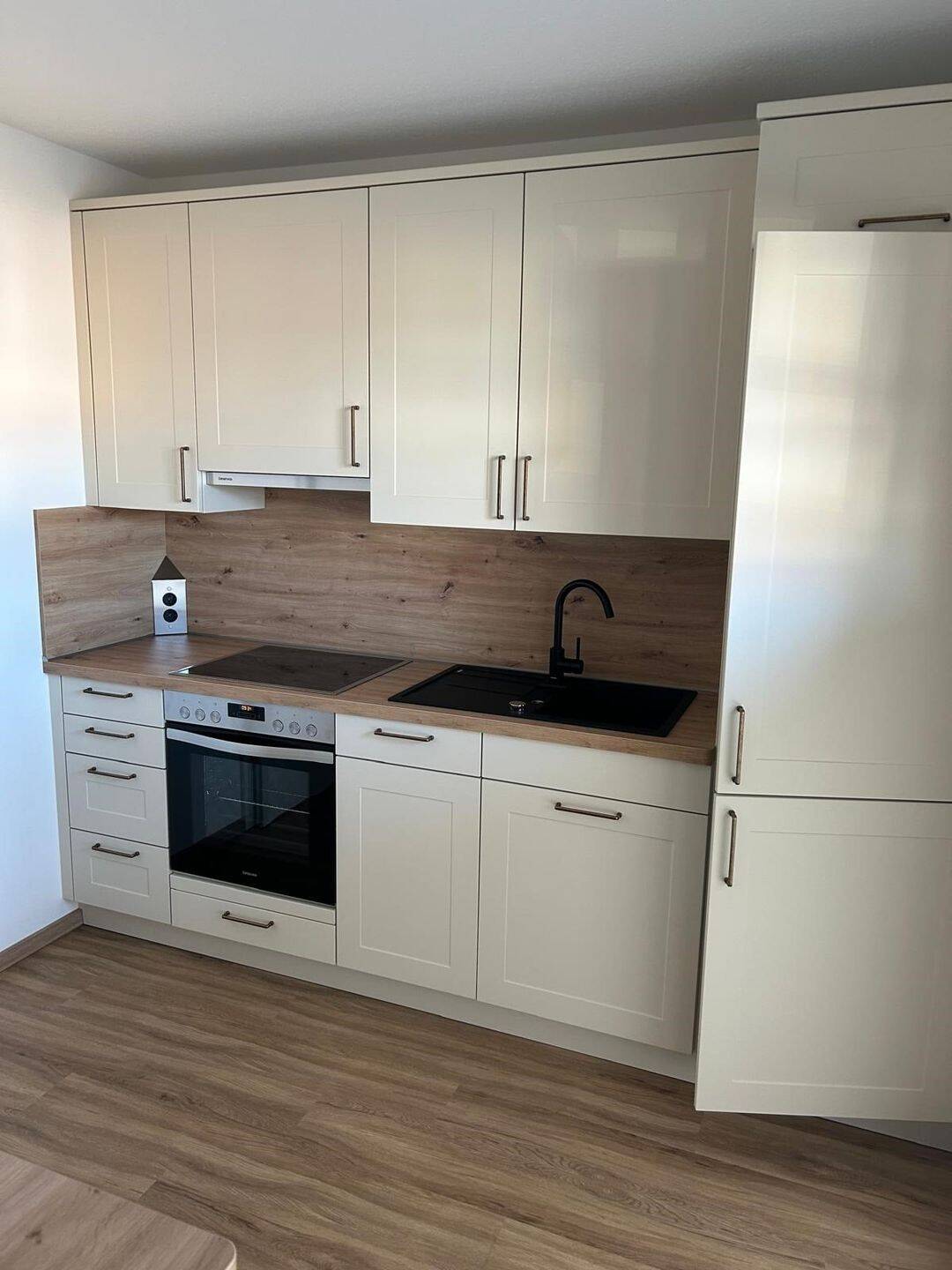 Neuwertige Wohnung in Flieden mit viel Platz, 36103 Flieden