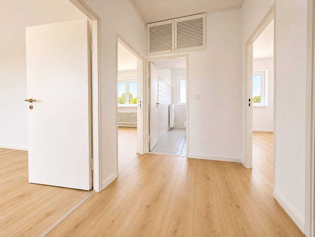 Modernisierte, bezugsfreie 3-Zimmer-Dachgeschosswohnung mit Blick ins Grüne – Angebotsverfahren, 12169 Berlin (Steglitz-Zehlendorf Steglitz)