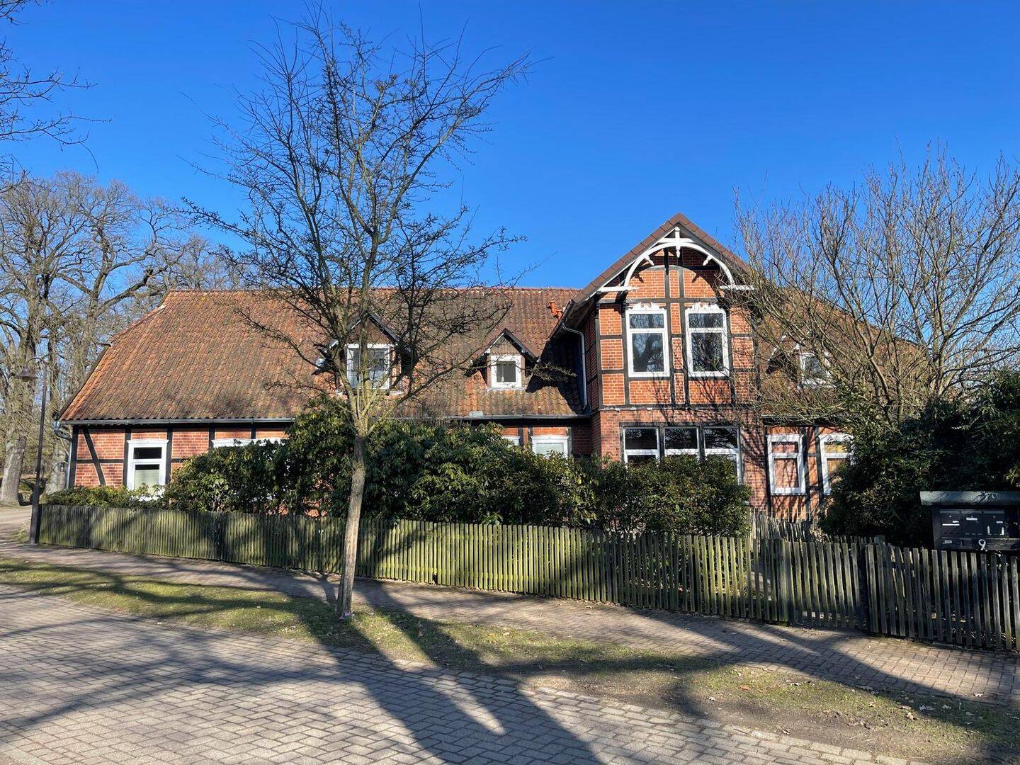 Tradition bewahrt, Zukunft gestaltet: Stilvolles 4-Familienhaus mit historischer Substanz, 29579 Emmendorf