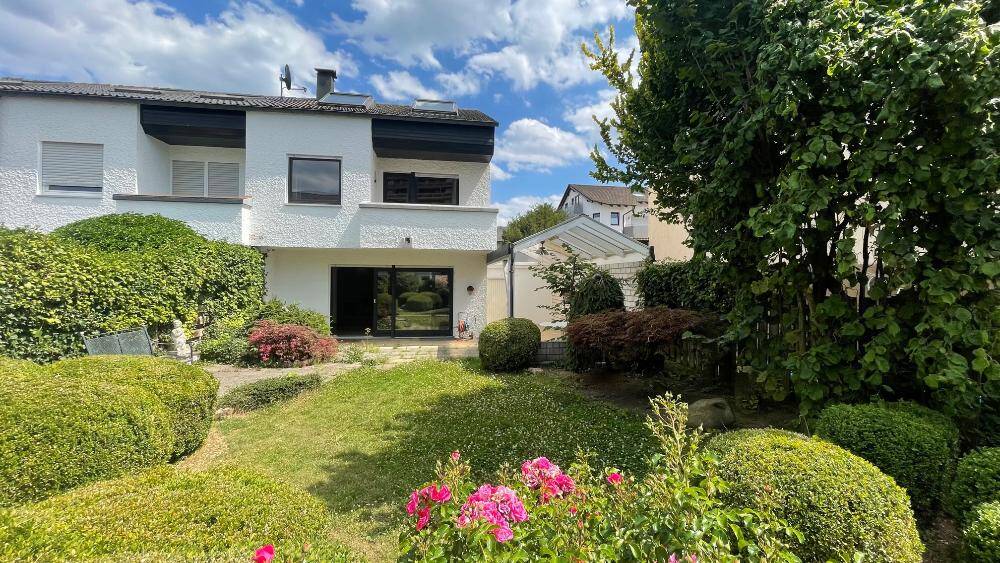 Haus mit Garten – REH in schöner gewachsener Lage in BB, 71032 Böblingen