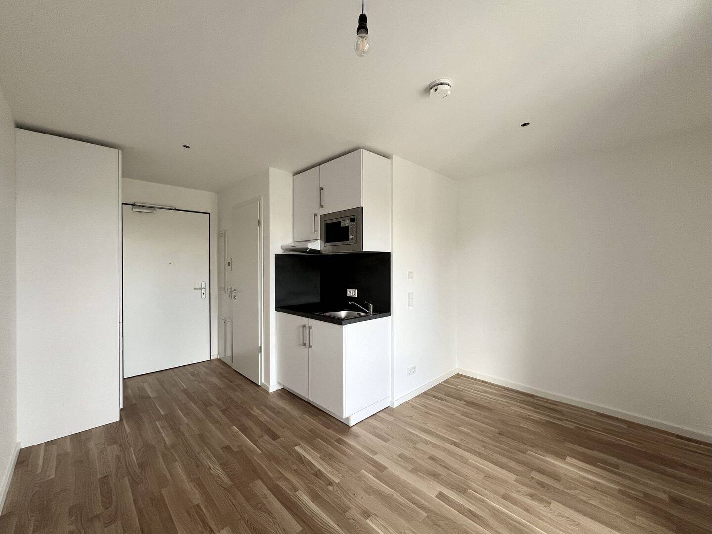 Studio im Studentenwohnheim – sofort bezugsfertig – grosse Dachterrasse und weitere Gemeinschaftsräume, 81549 München (Obergiesing Ramersdorf-Perlach Untergiesing-Harlaching)