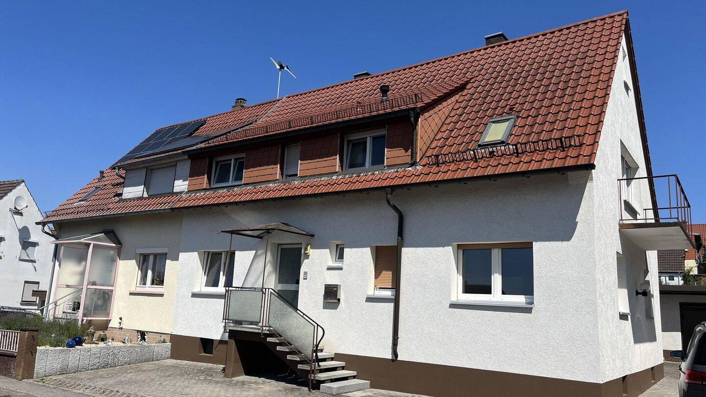 Großzügige 5-Zimmer-Wohnung mit Garten, Terrasse und Garage, 75015 Bretten