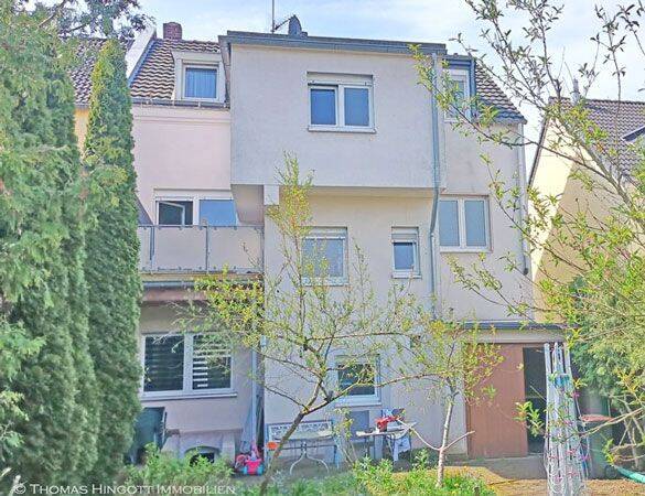 3-Parteienhaus in Köln-Dünnwald, 51069 Köln (Mülheim Dellbrück Dünnwald Höhenhaus)