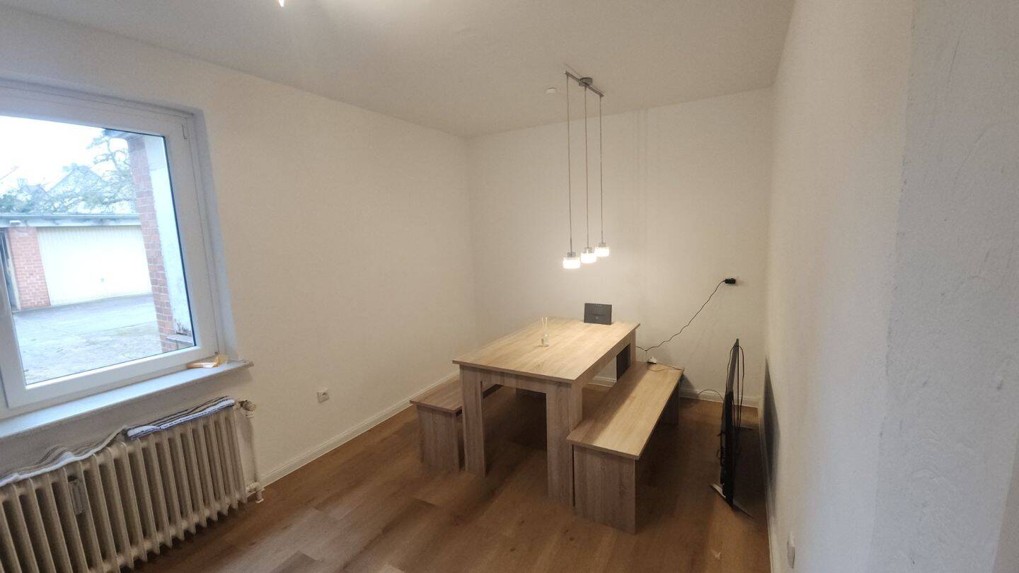 Schönes WG Zimmer in 3er WG im Philippinenhöfer Weg, 34121 Kassel (Mitte Süd Wehlheiden)