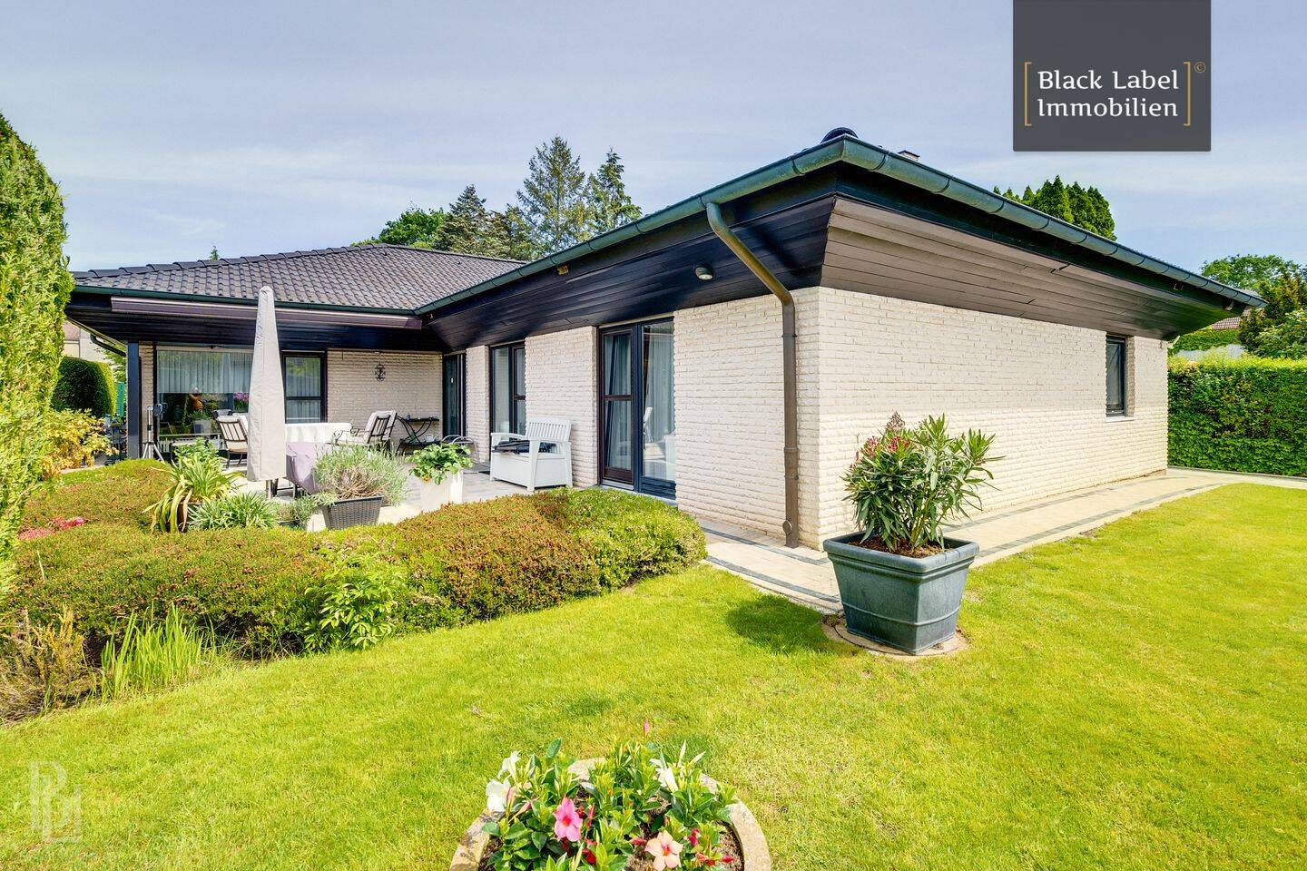 Mehr Platz für alle – Bungalow und Gästehaus auf einem Grundstück in Berlin-Lichtenrade, 12309 Berlin (Tempelhof-Schöneberg Lichtenrade)