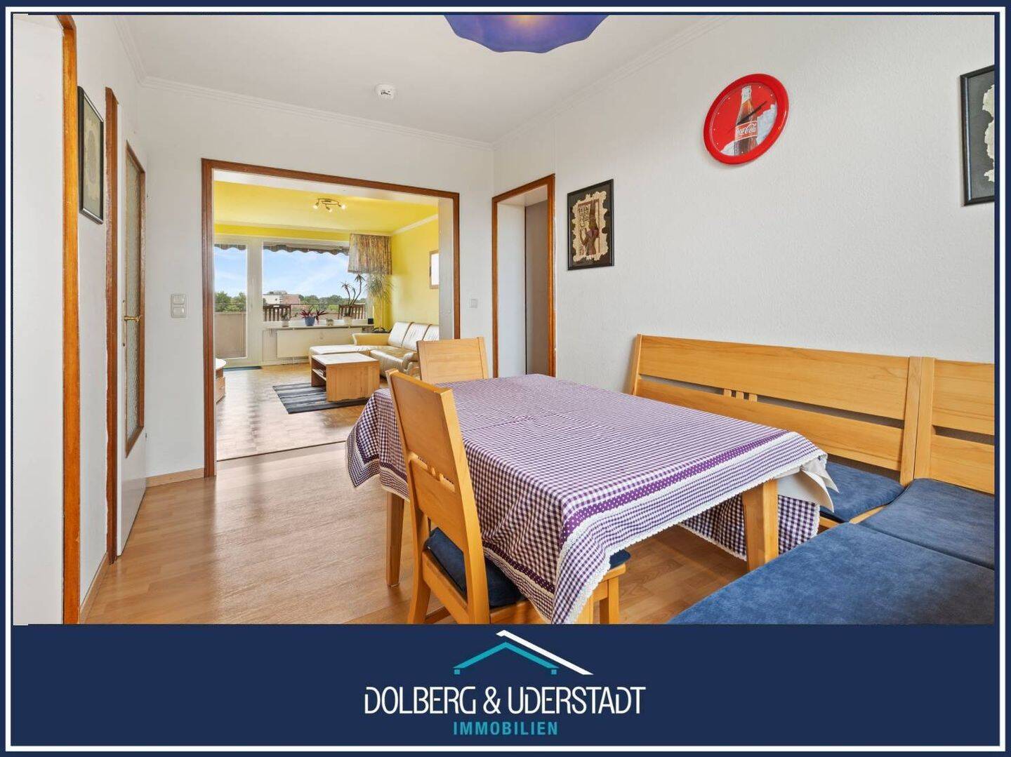 Großzügige 3-Zimmer-Wohnung mit vielen Möglichkeiten & Weitblick ins Grüne, 22309 Hamburg (Hamburg-Nord Barmbek-Nord Bramfeld Ohlsdorf Steilshoop)