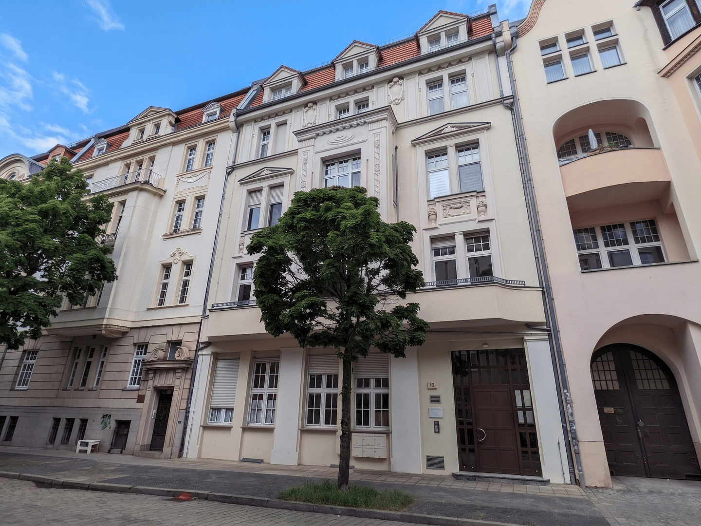 Denkmalgeschützte Altbauwohnung mit großzügigem Wohnkomfort im Zentrum von Cottbus, 3046 Cottbus (Mitte Spremberger Vorstadt Ströbitz)