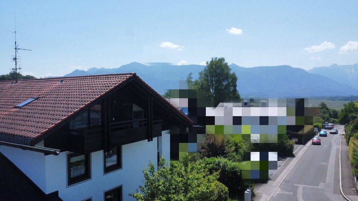 Wohnen am Staffelsee – Charmante Wohnung mit traumhaftem Blick, 82418 Murnau a. Staffelsee (Murnau)